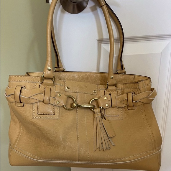 Coach handbag - Picture 1 of 4